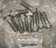 NISSAN 4 * * * 0